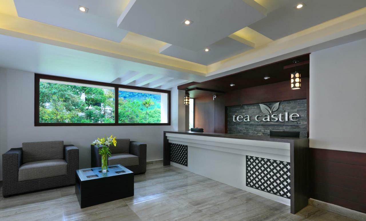 Hotel Tea Castle Munnar Esterno foto